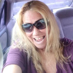 Meet your Posher, Tracy